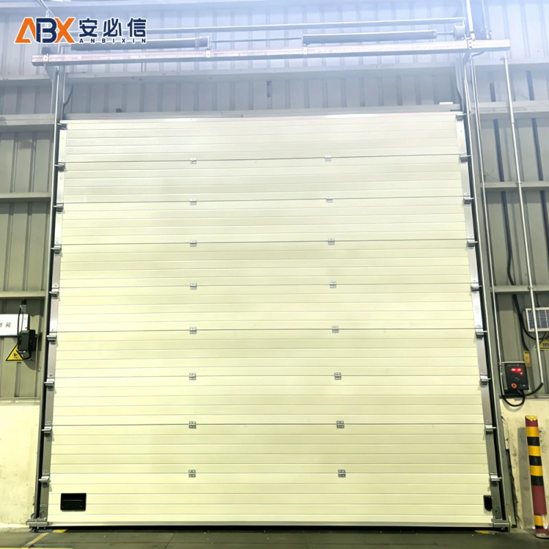 泰安市翻板滑升门